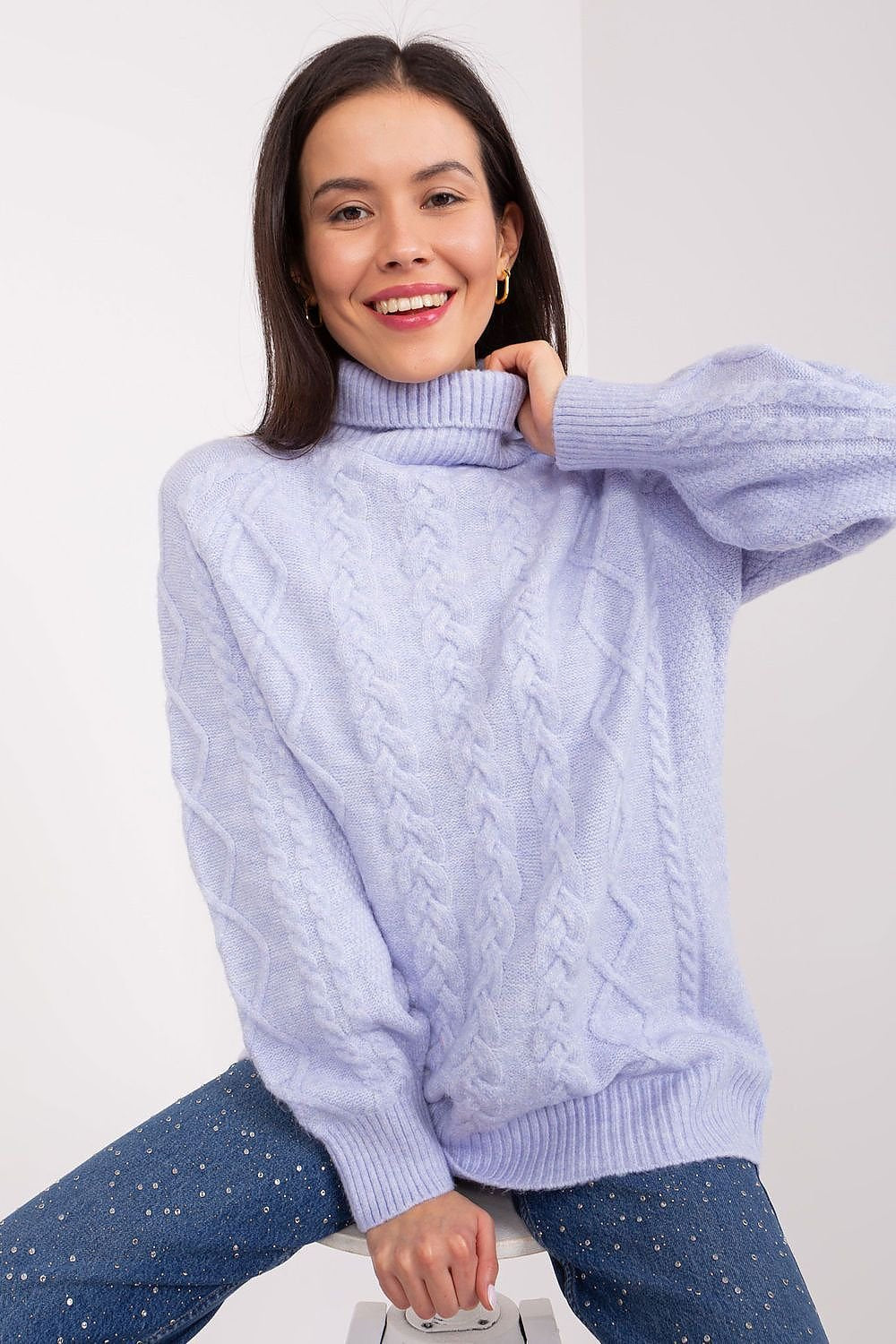 Elevate Your Wardrobe with Our Women’s Plaid Turtleneck Sweater – The Perfect Blend of Casual Comfort and Timeless Elegance