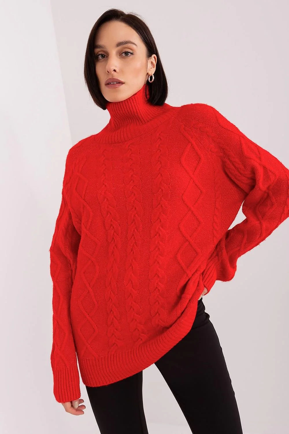 Elevate Your Wardrobe with Our Women’s Plaid Turtleneck Sweater – The Perfect Blend of Casual Comfort and Timeless Elegance